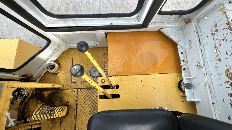 Фронтальный погрузчик Benati 12 S 4X4