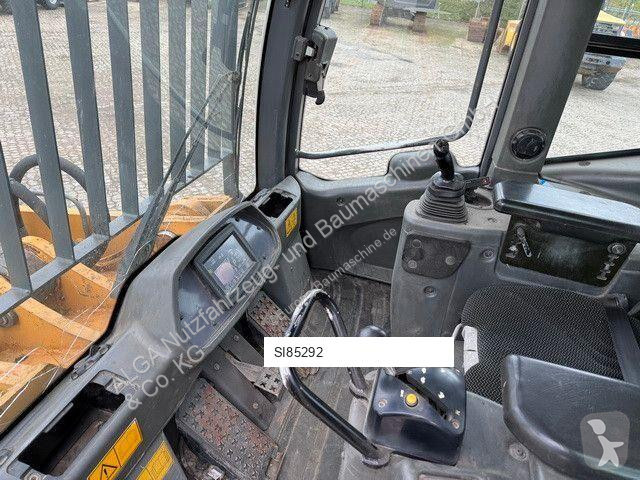 Nakladač Liebherr 636 Laderaupe, 4+1 Schaufel,...