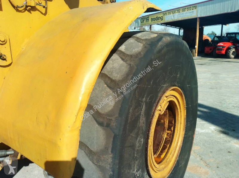 Nakladač Caterpillar CATERPÌLLAR 972H