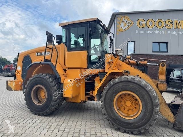 Nakladač Hyundai HL 955 A