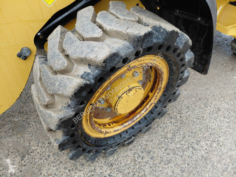 مُحمّلة Caterpillar