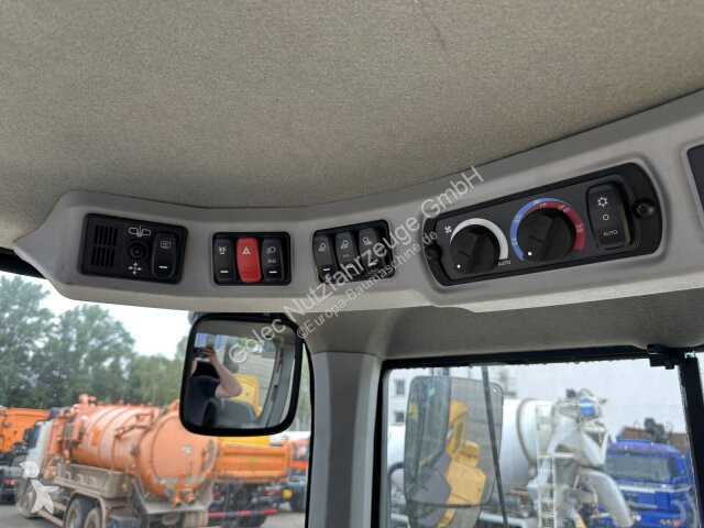 Навантажувач Caterpillar 930M Radlader mit...