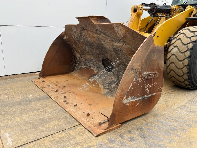 Pala Caterpillar 972M - Weight System / Backup...
