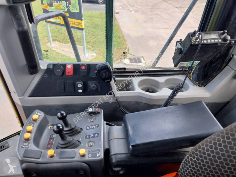 Nakladač Caterpillar 966MXE