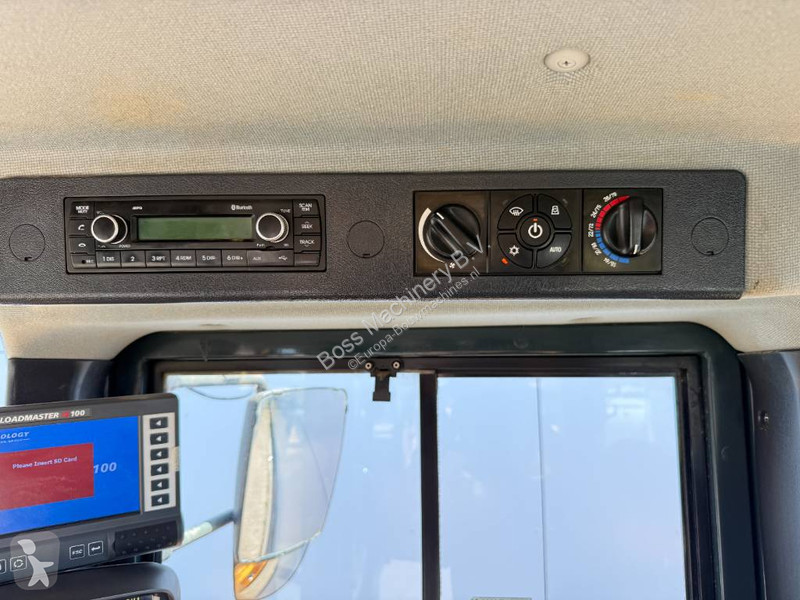 مُحمّلة Hyundai HL940A - Weight System /...