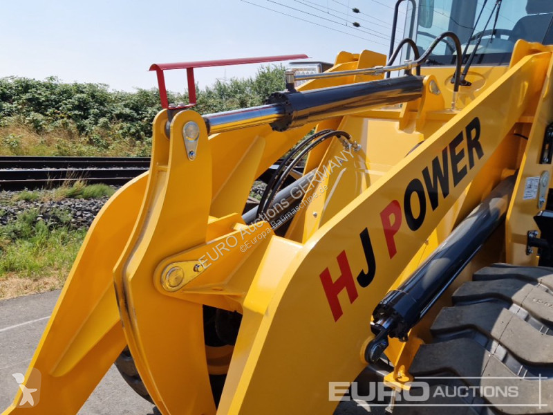Nakladač  HJ958