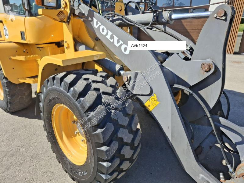 Фронтальный погрузчик Volvo
