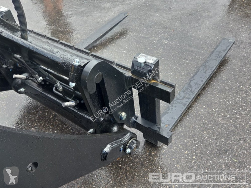 Shovel JCB 409