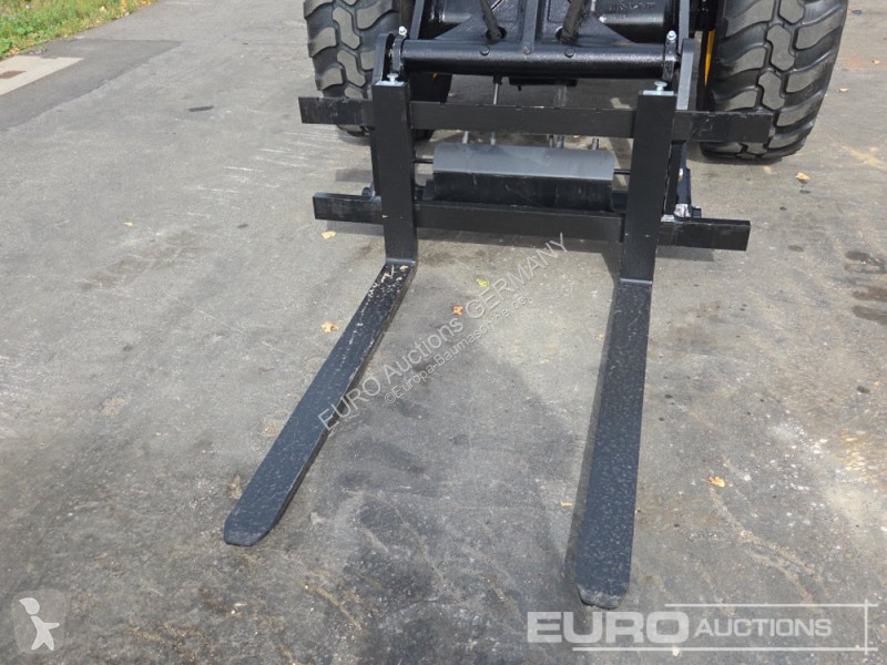Товарач JCB 409