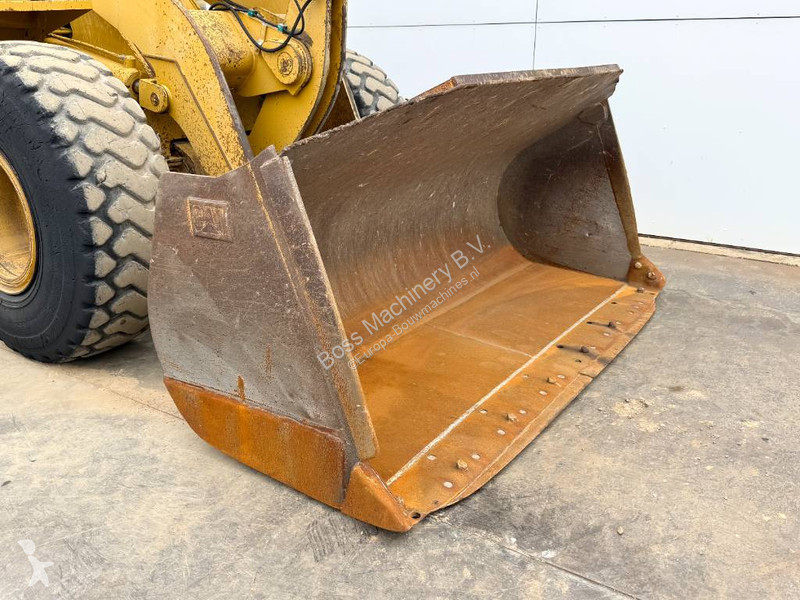 Nakladač Caterpillar 938G - Automatic Greasing...