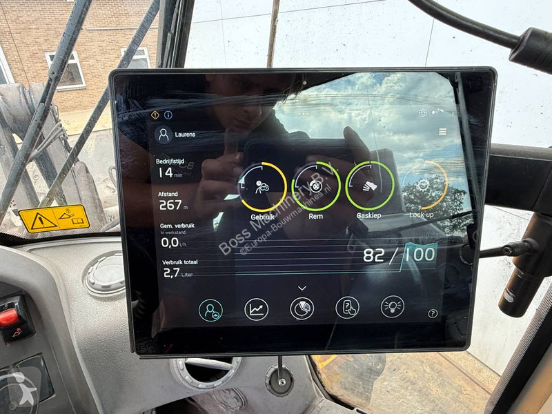 Nakladač Volvo L220H - CDC Steering / Excellent...