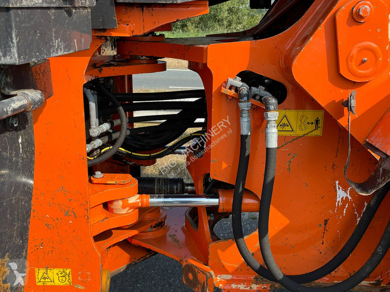 Nakladač Hitachi 5B