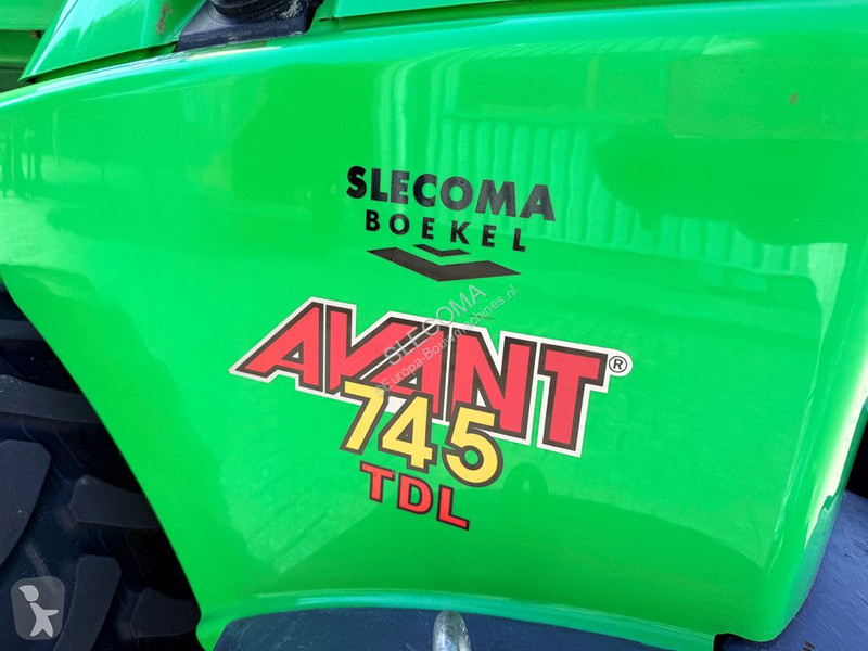 Nakladač Avant tecno TDL Shovel