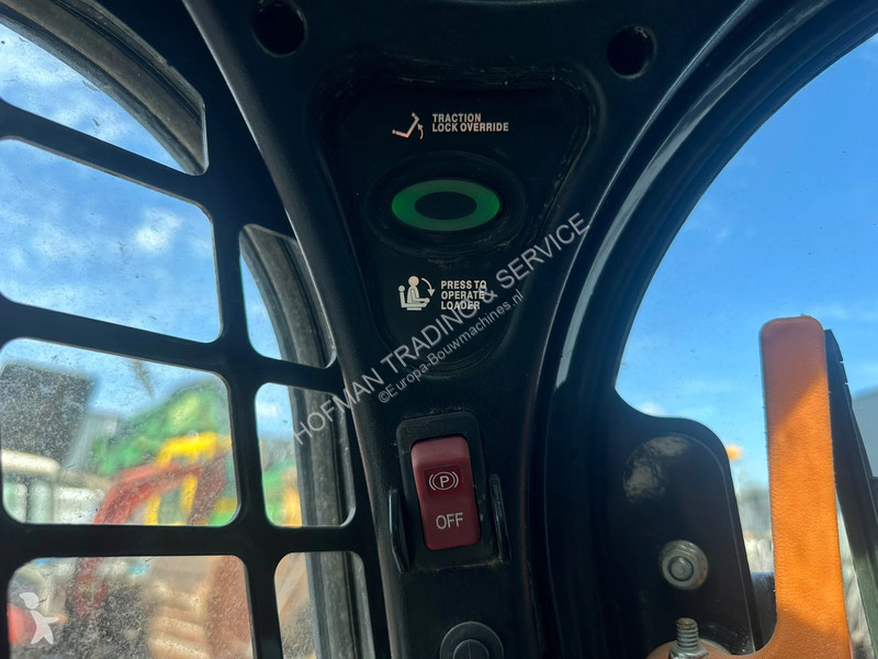مُحمّلة Bobcat T590 | Joystick | HF