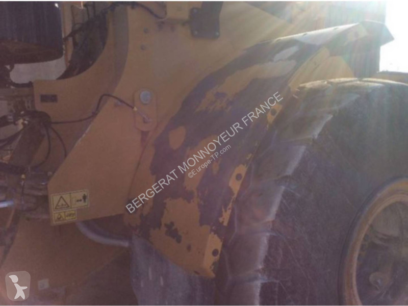 Nakladač Caterpillar 972M XE