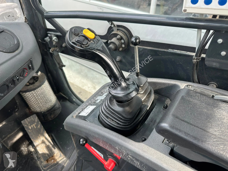 Nakladač Komatsu WA80M-8 | A/C