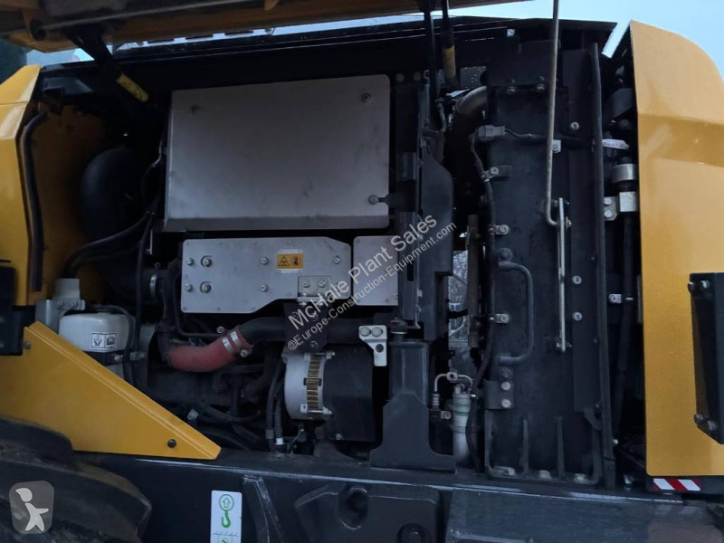 Læssemaskine Komatsu WA 270-8E0