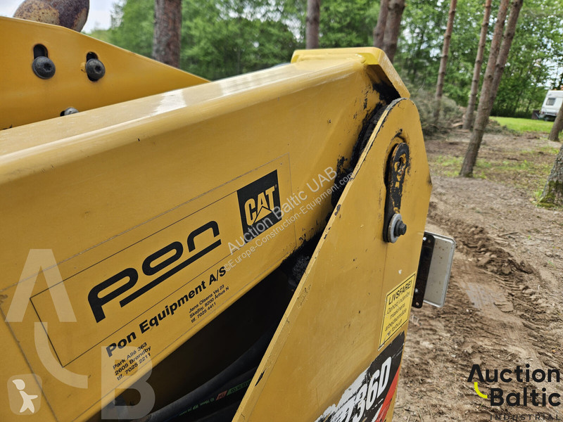 Фронтальный погрузчик Caterpillar D