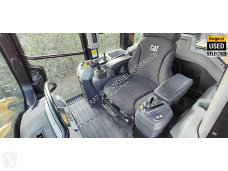 Chargeuse Caterpillar 953K