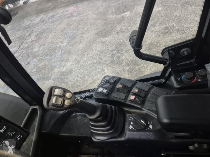 Chargeuse Gehl AL750 STG5 - EU