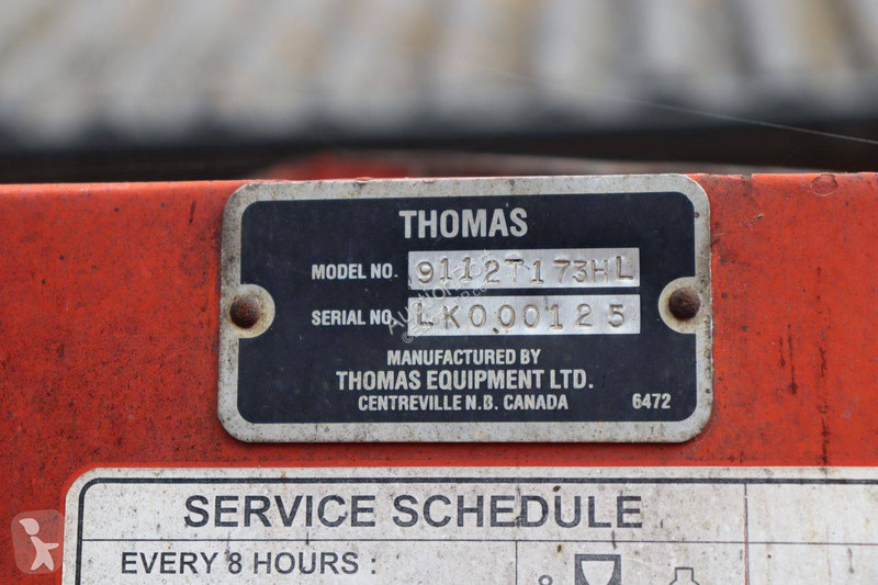 Pá carregadora Thomas 9112T173HL