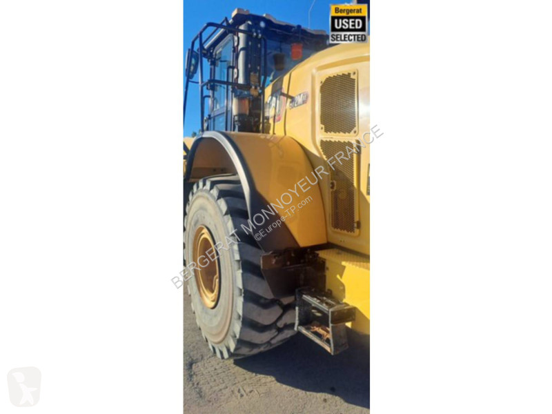 Chargeuse Caterpillar 972M XE