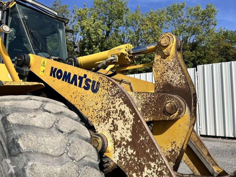 Lastare Komatsu