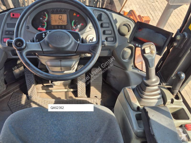 مُحمّلة Hitachi ZW180-5