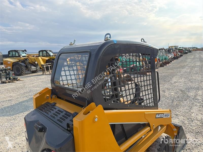 Pala cargadora  Kato-imer AS 12 Skid Steer Loader