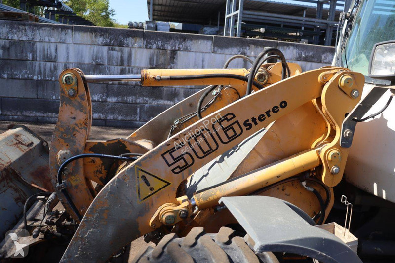 Pala cargadora Liebherr L506