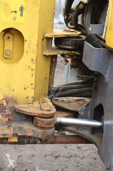 Chargeuse Komatsu 753