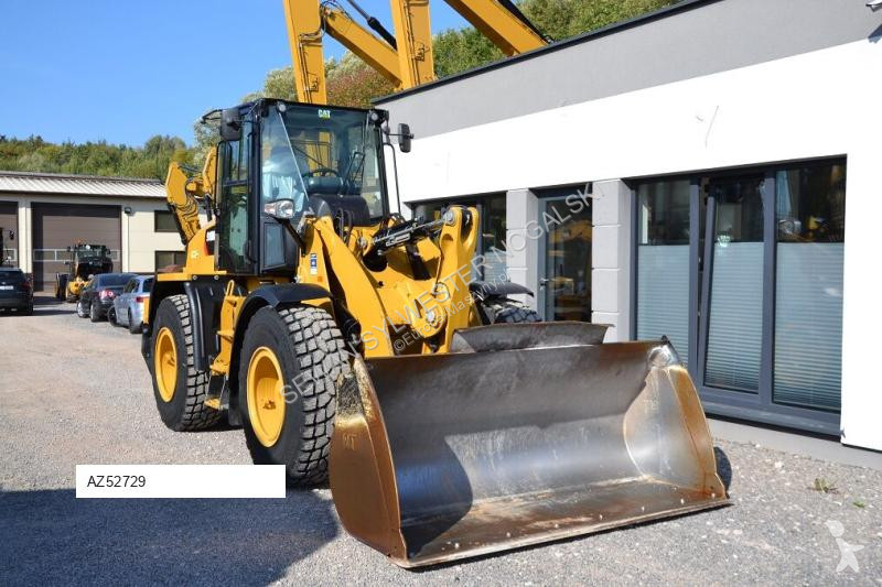 Chargeuse Caterpillar 910 M