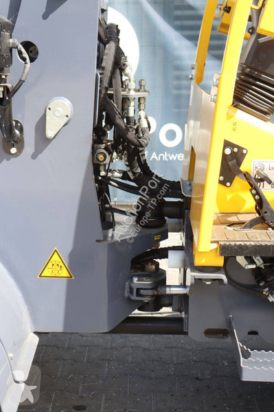 Chargeuse Eurotrac 850/W13F