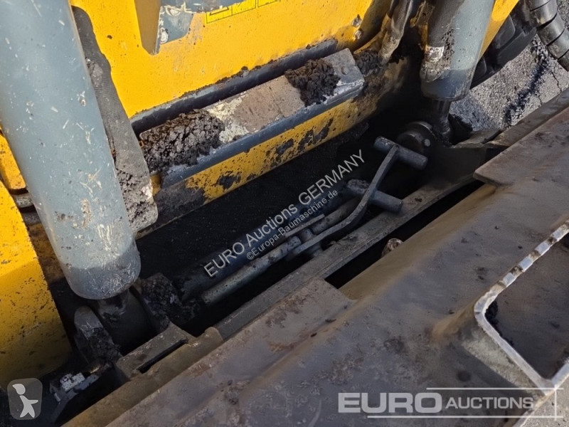 Shovel Gehl R190