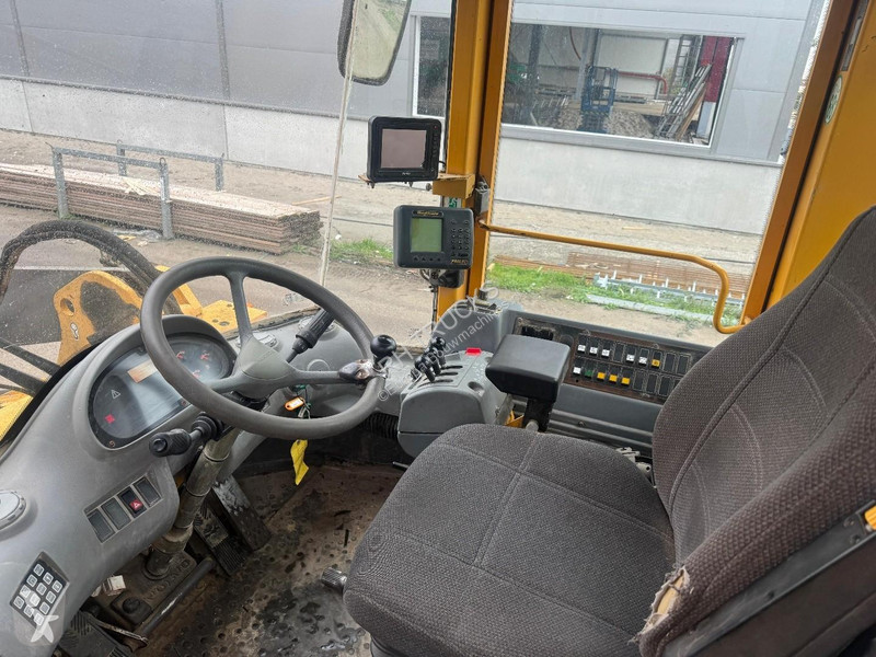 مُحمّلة Volvo L50E 14930 HOURS WITH BUCKET