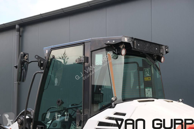Товарач Bobcat L 75 | 2022 | 2175h