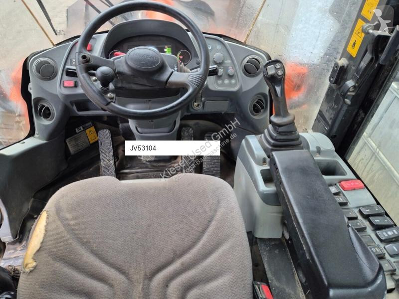 Shovel Hitachi 6