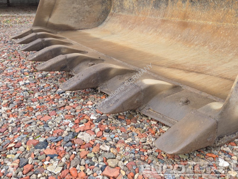 Shovel Doosan 3