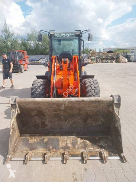 Shovel Kubota R082