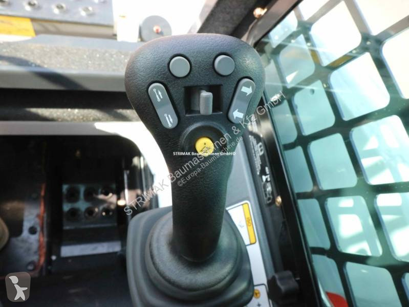 Shovel Bobcat S 100
