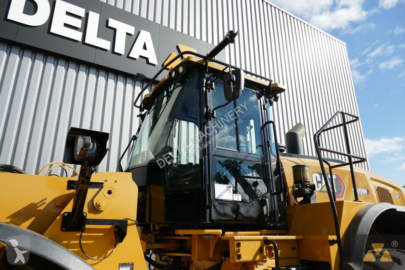 Shovel Caterpillar 980M