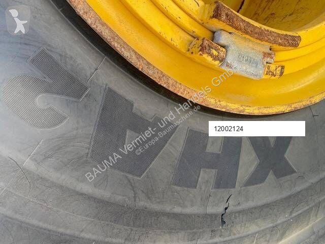 Pala cargadora John Deere 744 P MIETE / RENTAL...