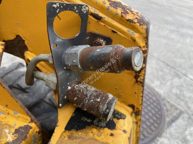 Shovel Bobcat