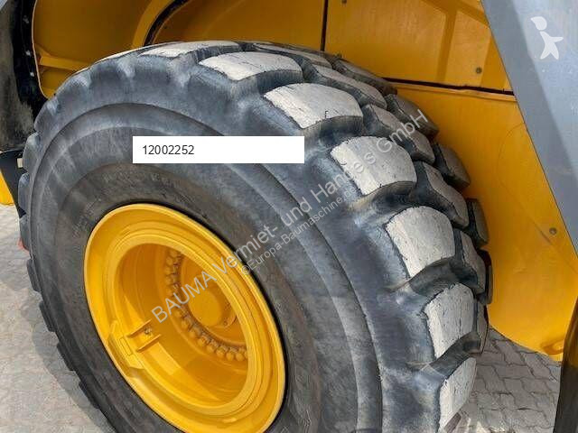 مُحمّلة Volvo L 260 H 6.8 cbm MIETE / RENTAL...