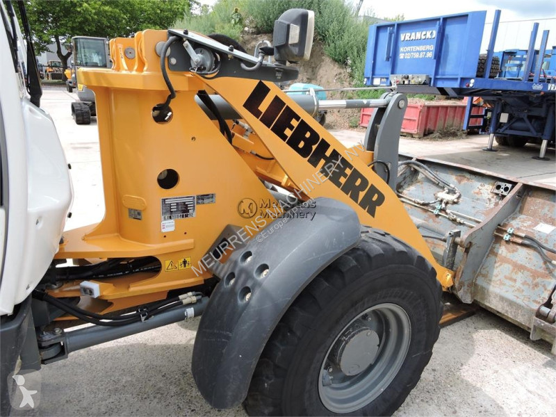 Shovel Liebherr L508 + FORK