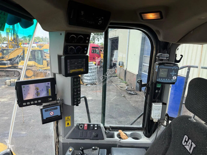 Shovel Caterpillar Wheel Loader CE...