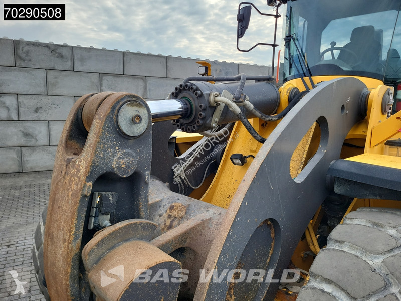 Nakladač Volvo L260 H CDC