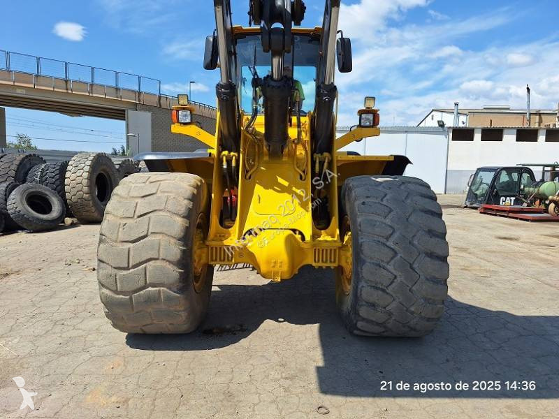 Pala cargadora Volvo L120E