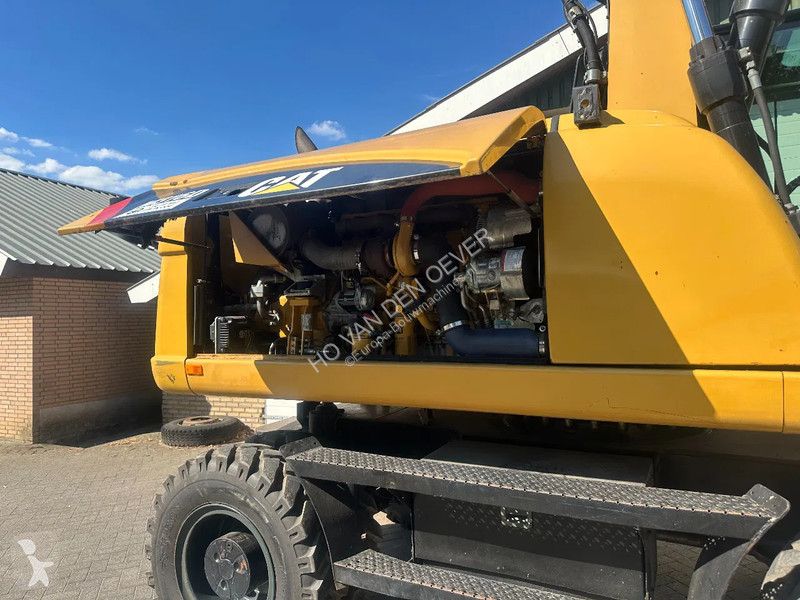 Excavator Caterpillar D