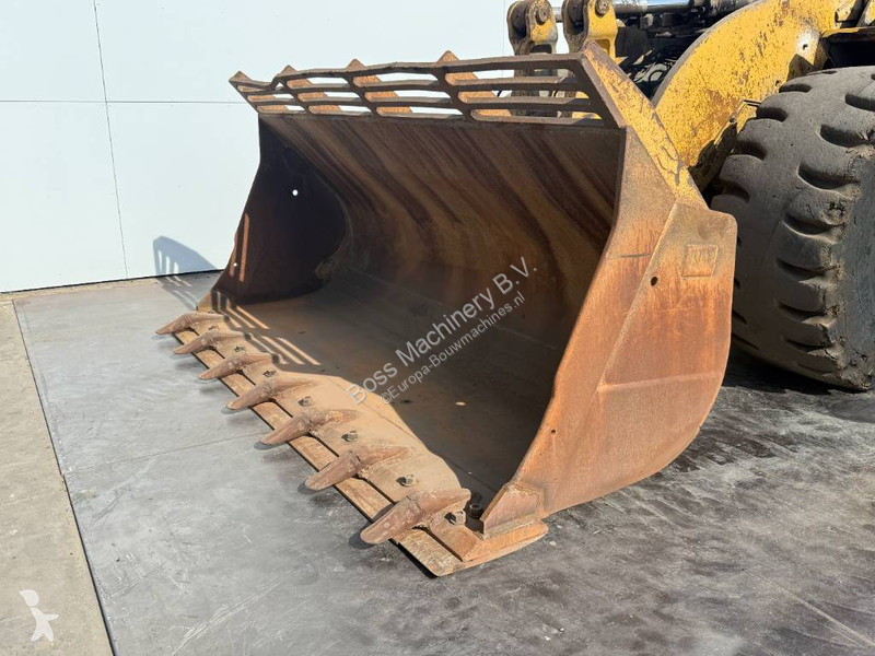 Shovel Caterpillar 980M - Central Greasing /...